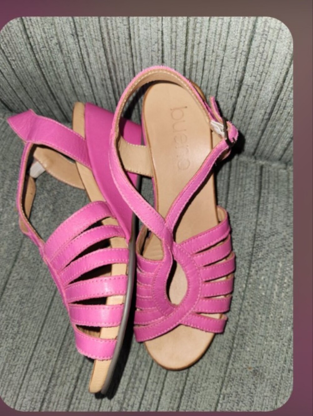 Bueno Pink Strappy wedge Sandal